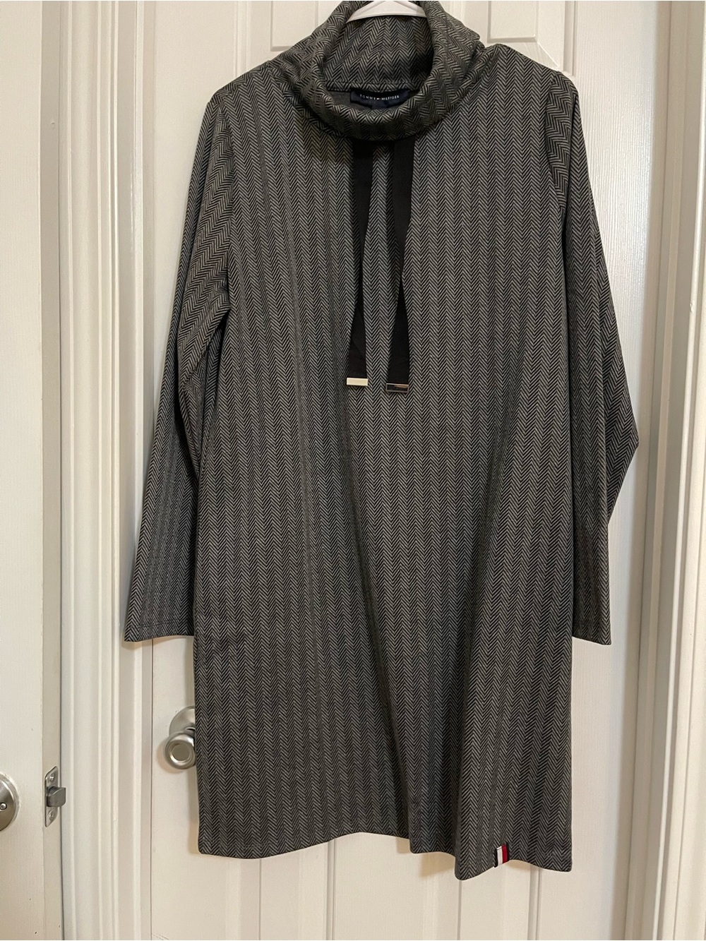 Tommy Hilfiger Gray Herringbone Cowl-Neck Long Sleeve Dress with Drawstring